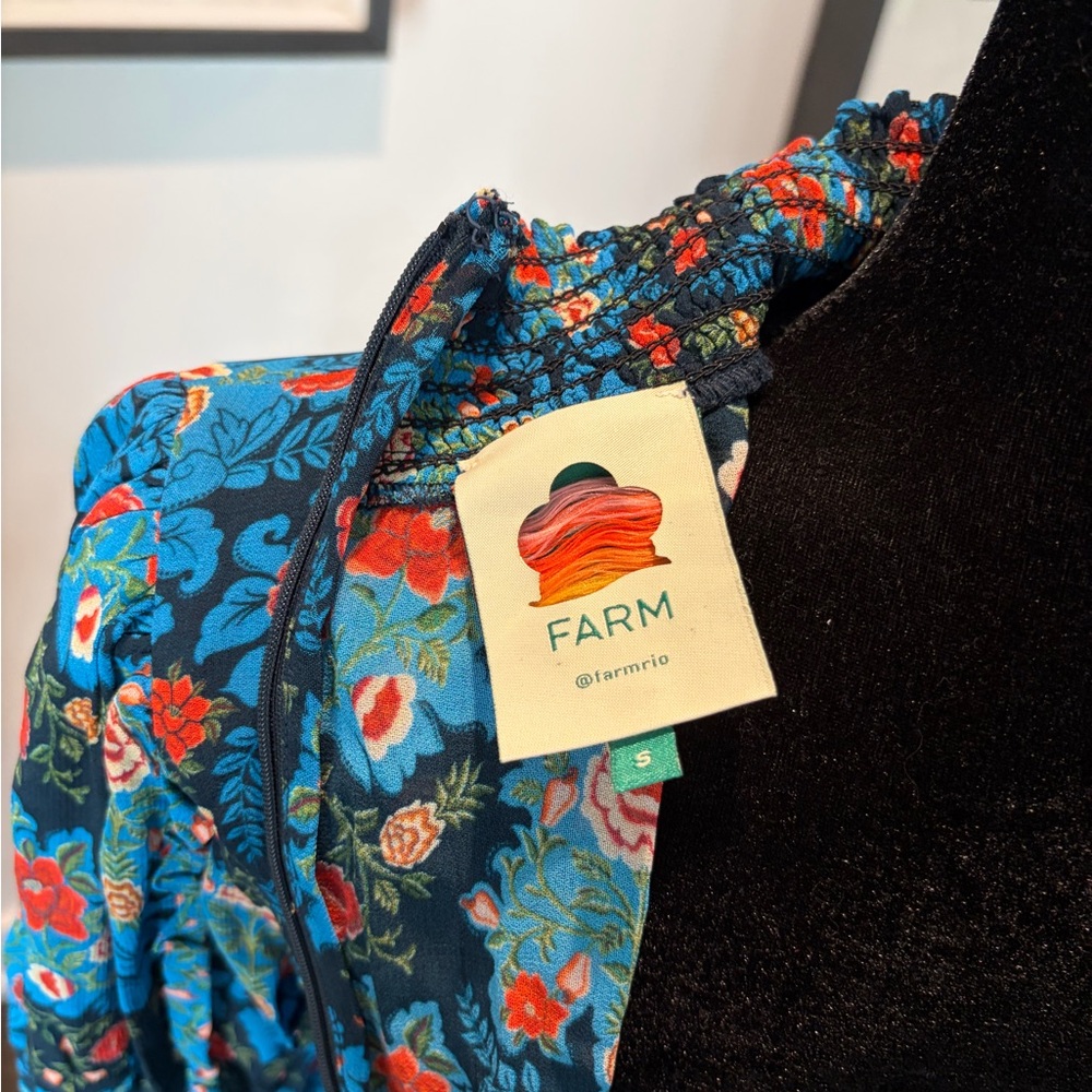 FARM Rio Blue Floral Long Sleeve Dress - Picture 5 of 8